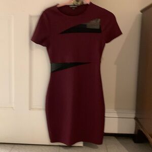 Express dress size 2, Maroon